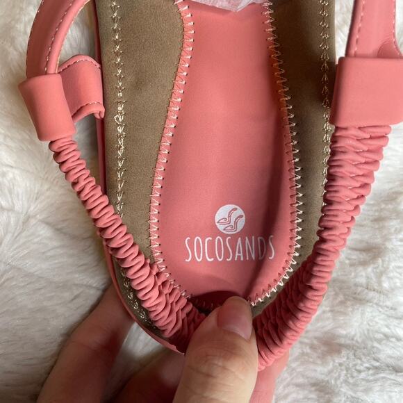 SOCOSANDS Pink Tan Strappy Sandals NWOT 43 Rubber Sole Elastic Strap 9 - Picture 3 of 4